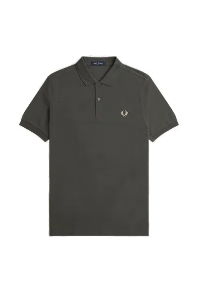 Fred Perry Laurel Wreath-embroidered Short-sleeved Polo Shirt In Fieldgreen/oatme