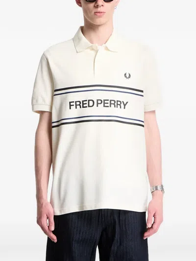 Fred Perry Logo-print Polo Shirt In Neutral