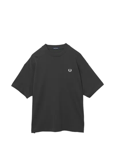 Fred Perry Printed Laurel Wreath T-shirt In Black