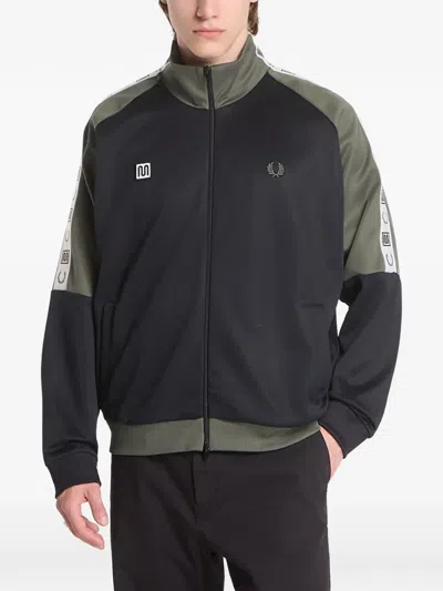 Fred Perry Logo-tape Zip-up Jacket In Black