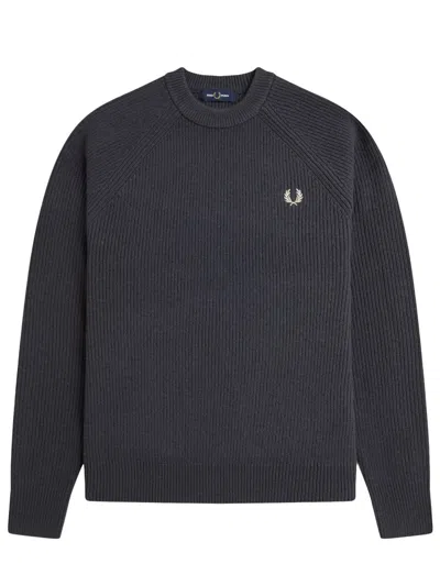 Fred Perry Logo Crew Neck Raglan Knit Sweater In Blue