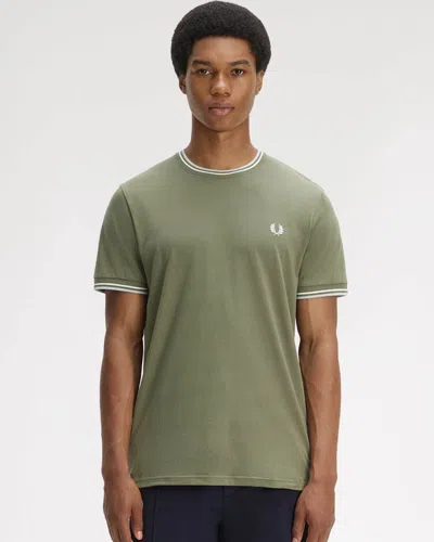 Fred Perry Mens Twin Tipped T-shirt In Green