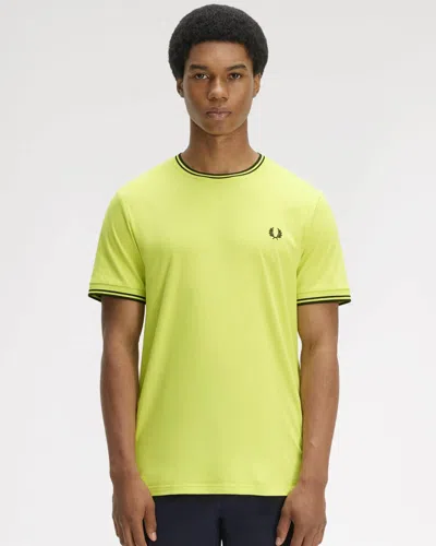 Fred Perry Mens Twin Tipped T-shirt In Yellow