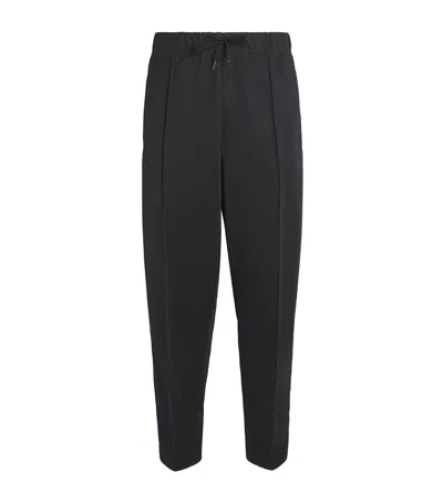 Fred Perry Mesh Taped Sweatpants In Black