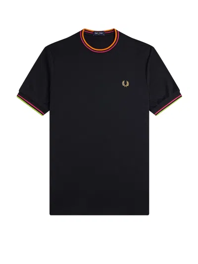 Fred Perry On Court Twin Tipped Recycled Polyester T-shirt In Black