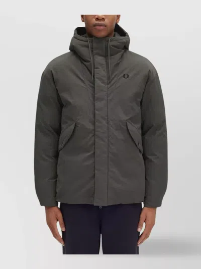 FRED PERRY PADDED JACKET WITH HOOD AND DRAWSTRINGS