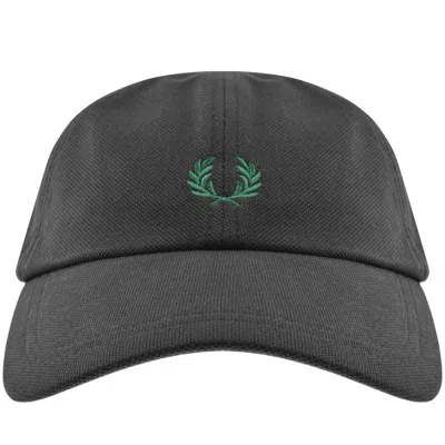 Fred Perry Pique Classic Cap Grey In Black