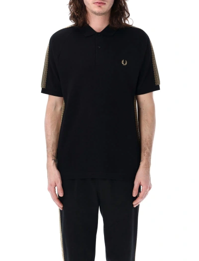 Fred Perry Crochet Tape Piqué Polo Shirt In Black