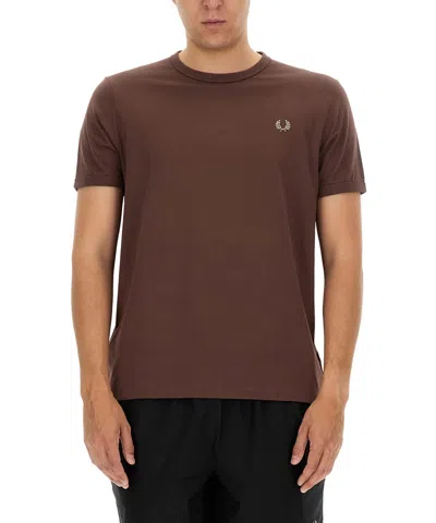 Fred Perry T-shirt In Brown