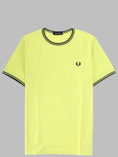 Fred Perry Mens Twin Tipped T-shirt In Yellow