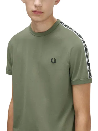 Fred Perry T-shirt Ringer In Green