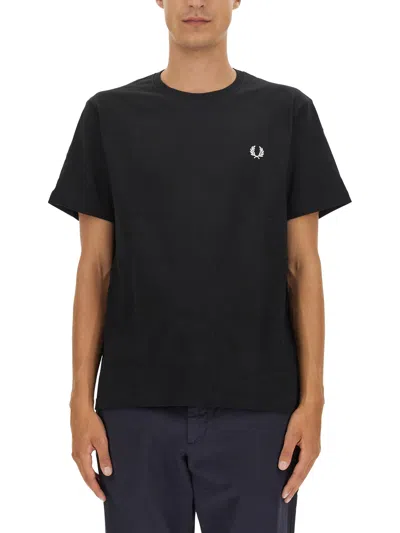 Fred Perry Classic Crew Neck Tee In Black