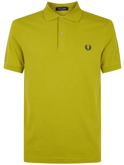 Fred Perry " The " Shirt Clothing In Yellow