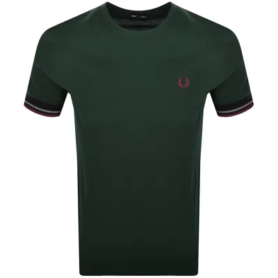 Fred Perry Twin Tipped Cuff T Shirt Grassroots In Green