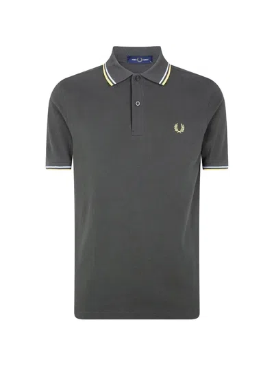 Fred Perry "" Twin Tipped  Polo Shirt In Green