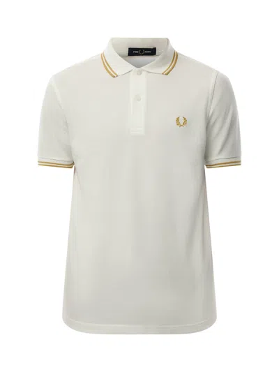Fred Perry Twin Tipped Polo Shirt In Snwhite/hnycomb