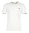 Fred Perry Twin Tipped T Shirt Light Ecru / Olive Mint