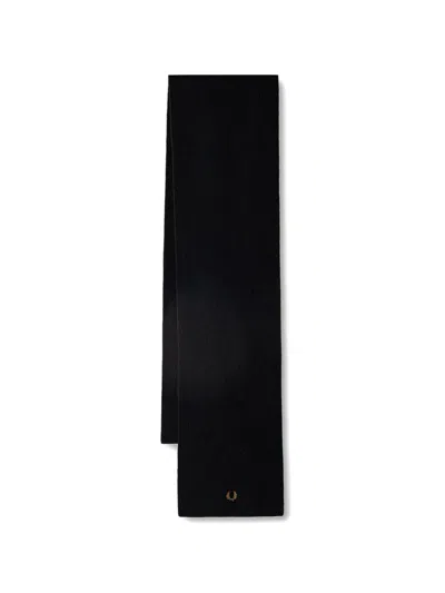 Fred Perry Wool Scarf In Black