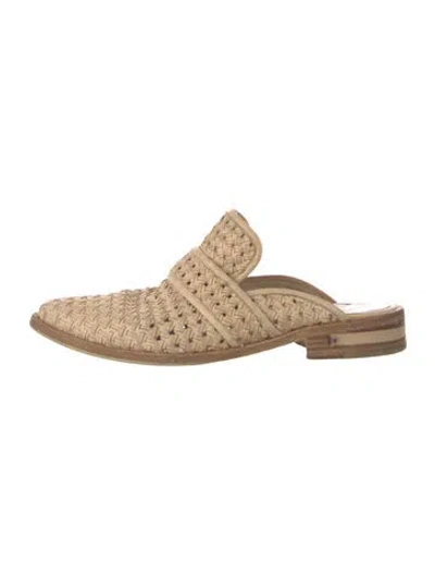 Pre-owned Freda Salvador Leather Mules In Neutral