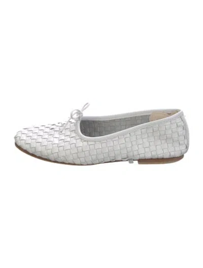 Pre-owned Freda Salvador Leather Patterned Ballet Flats In White
