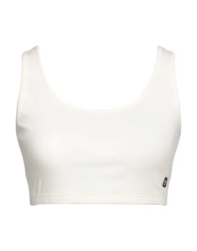Freddy Tops In White