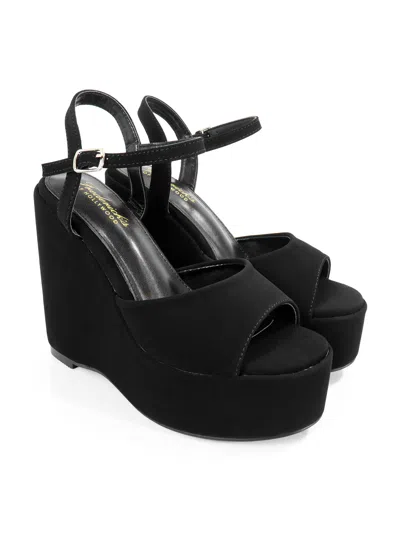 Frederick's Of Hollywood Tony Peep Toe Wedges In Black