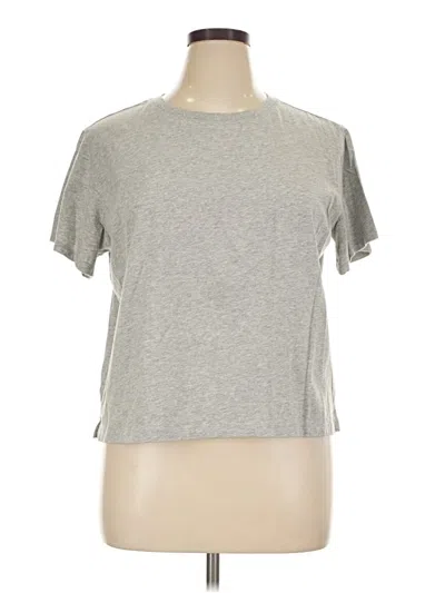 Pre-owned Free Assembly Short Sleeve T-shirt In Gray