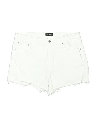 Pre-owned Free Assembly Shorts In White