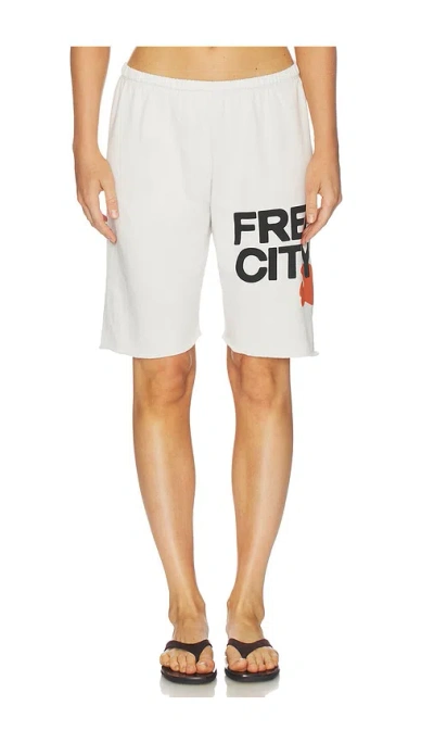 Free City Cutoffs Short In Multi