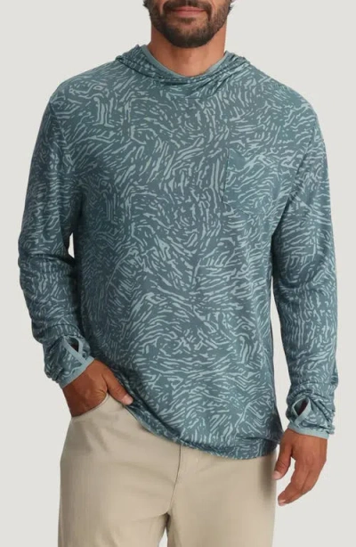 Free Fly Camouflage Lightweight Upf 20+ Hoodie In Green