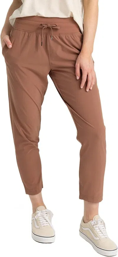 Free Fly Women's  Breeze Cropped Pants Brown Stretch Drawstring Gbo2002