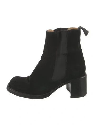 Pre-owned Free Lance Suede Chelsea Boots In Black