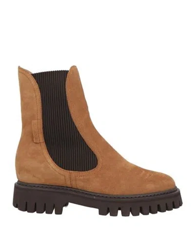 Free Lance Woman Ankle Boots Camel Size 11 Leather In Beige