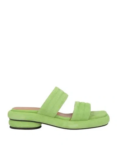 Free Lance Woman Sandals Light Green Size 7 Leather