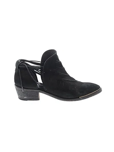Pre-owned Free People Ankle Boots In Black