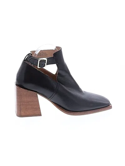 Pre-owned Free People Ankle Boots In Black
