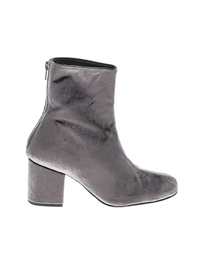 Pre-owned Free People Ankle Boots In Gray