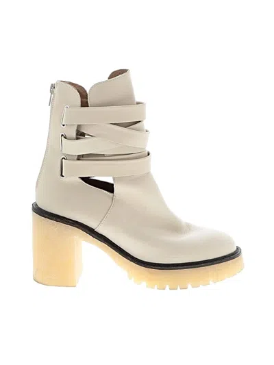 Pre-owned Free People Ankle Boots In Ivory