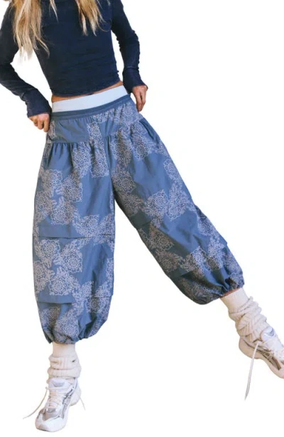 Free People Fp Movement Gonna Love Me Eyelet Crop Joggers In Skyline