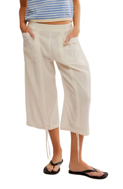 Free People Gianna Ruched Cotton Capri Pants In Optic White