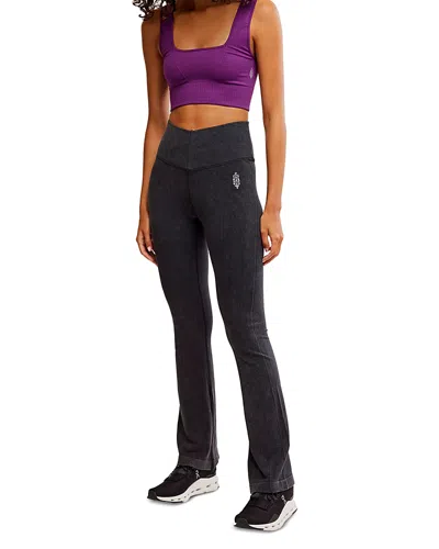 FREE PEOPLE GO TO SMOOTH FLARE LEGGINGS