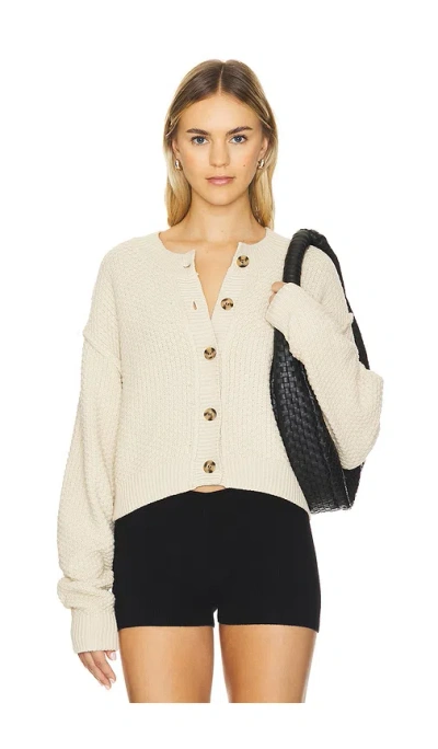 Free People Lila Cardi In 桦树皮白