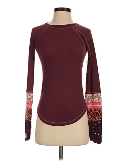 Pre-owned Free People Long Sleeve T-shirt In Burgundy
