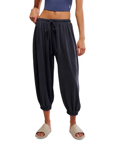 Free People Momentum Pants In Blue