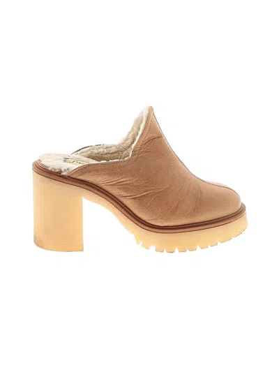Pre-owned Free People Mule/clog In Tan