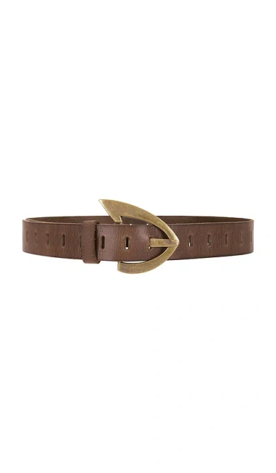 Free People Noa Belt Bag In 干邑白兰地色