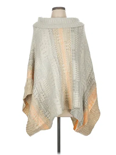 Pre-owned Free People Poncho In Gray