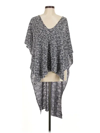 Pre-owned Free People Poncho In Gray