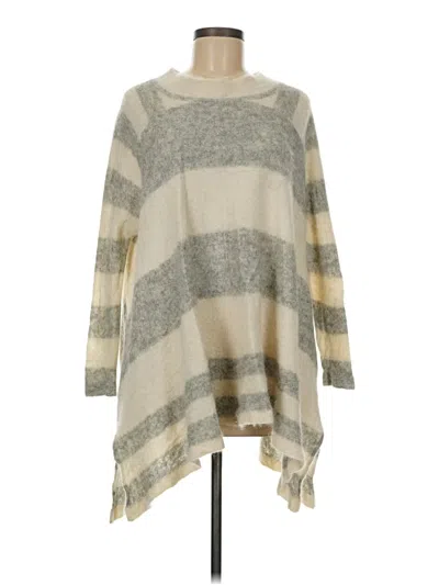 Pre-owned Free People Poncho In Gray