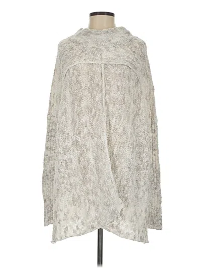 Pre-owned Free People Poncho In Ivory